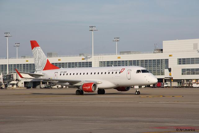 Embraer Air Lituanica E170